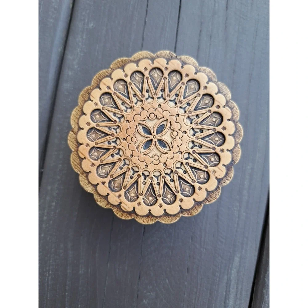 Russian Decorative Birch Bark Trinket Box Round‎ Small 3.0 Inches